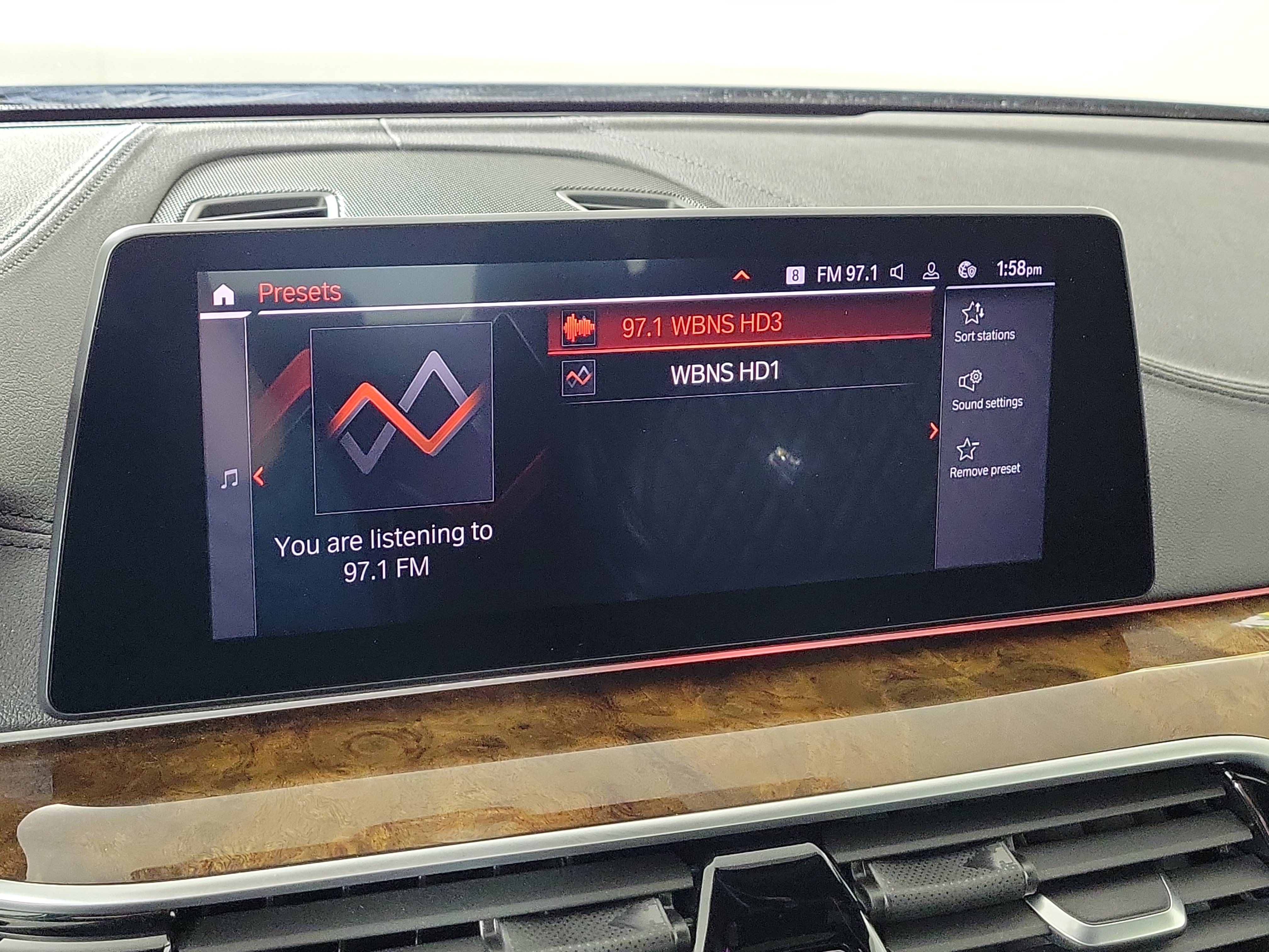 Used 2020 BMW 540i xDrive w/ Executive Package AWD/4WD image 17