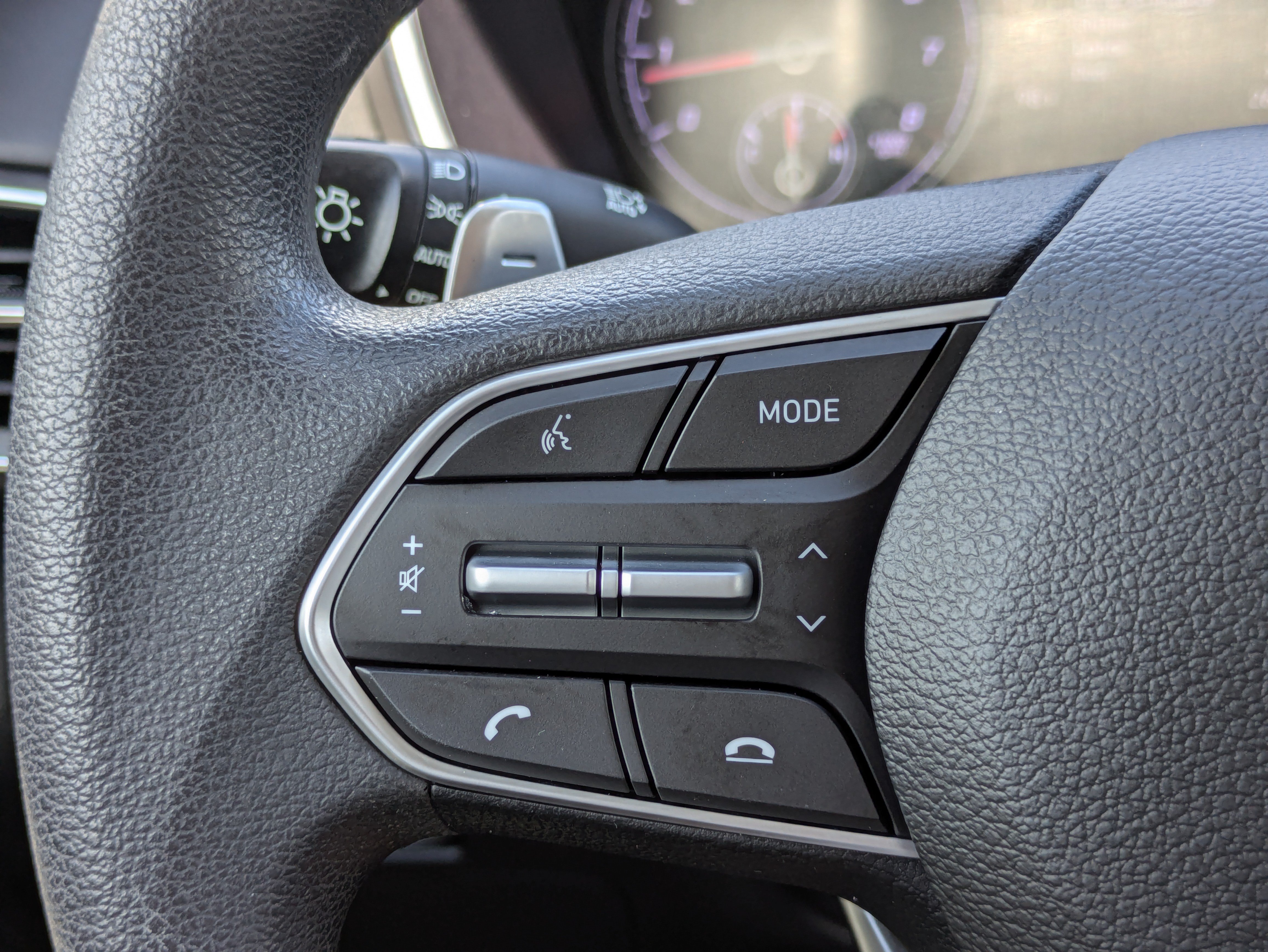 Used 2023 Hyundai Santa Fe SE FWD image 22