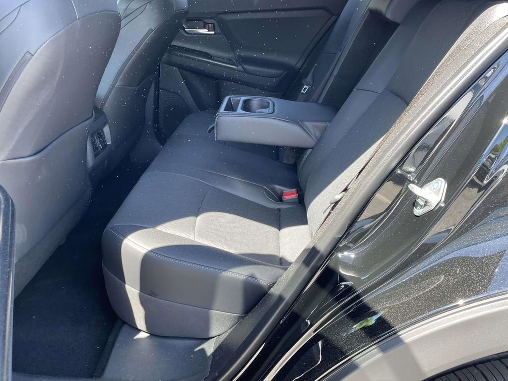 New 2026 Subaru Uncharted AWD image 12