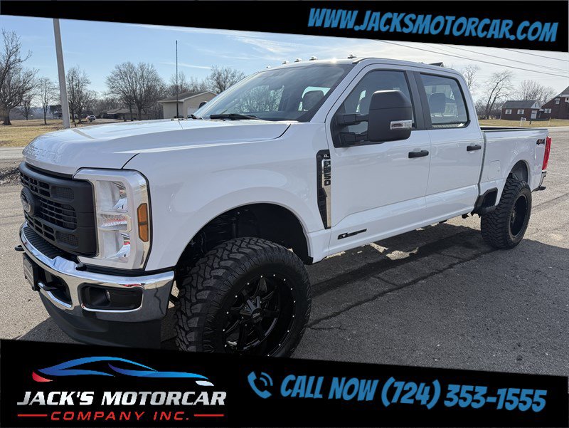Used 2024 Ford F250 XL AWD/4WD image 3