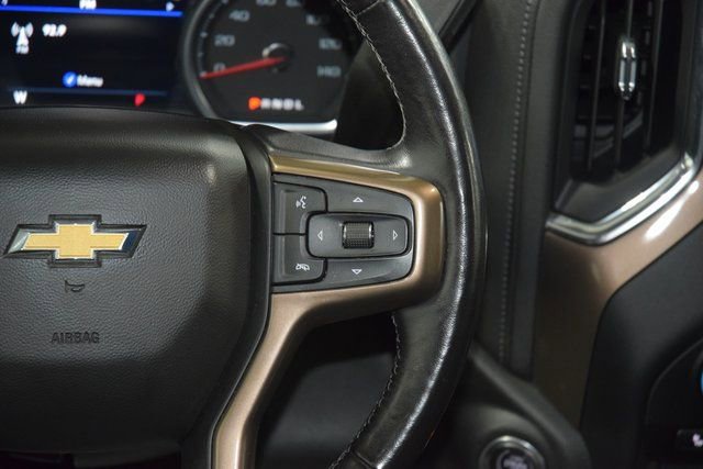 Used 2022 Chevrolet Silverado 3500 High Country AWD/4WD image 39