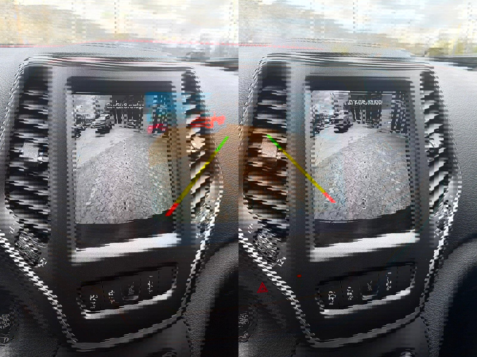 Used 2020 Jeep Cherokee Trailhawk image 16