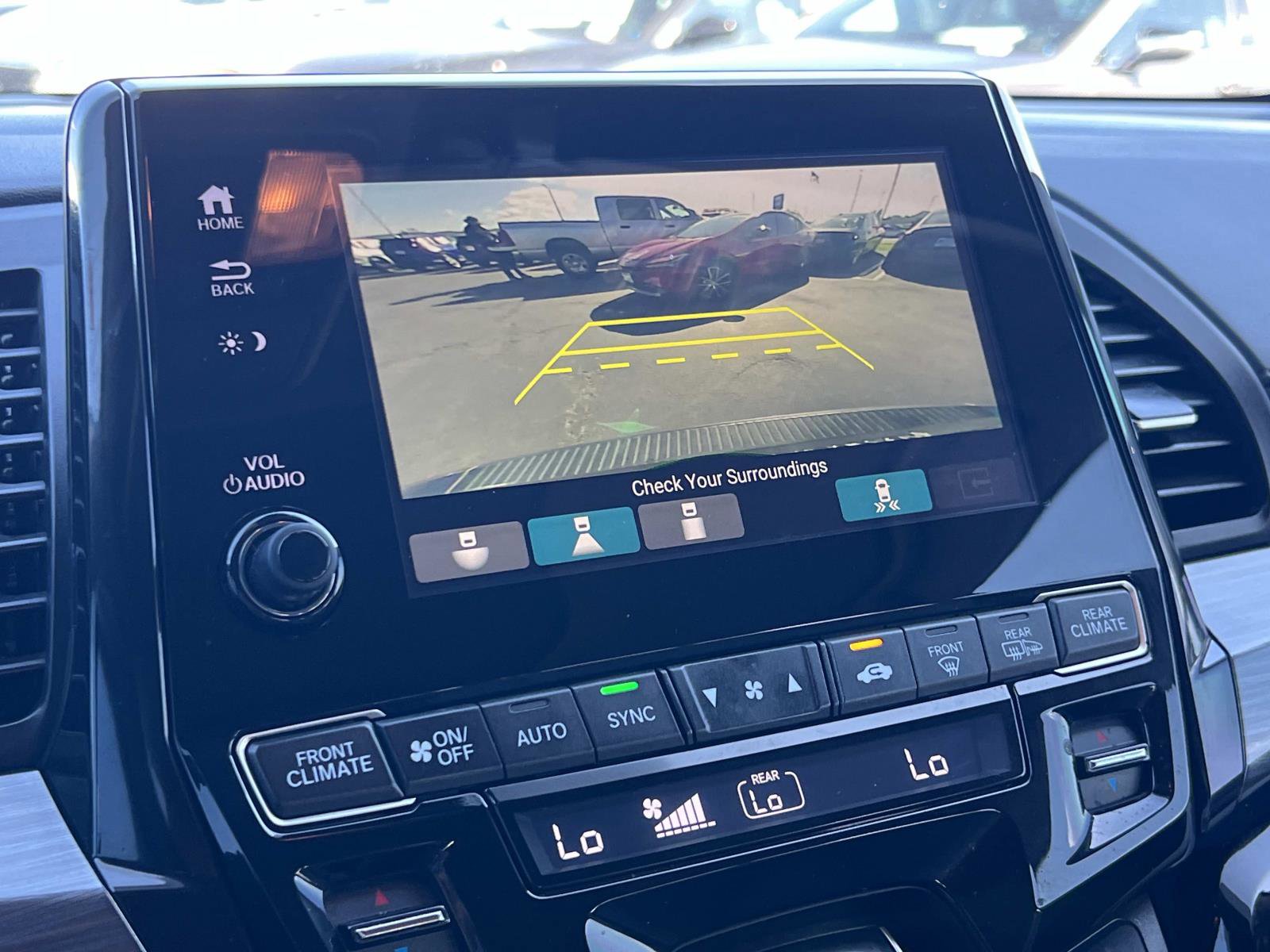 Used 2022 Honda Odyssey Elite image 15