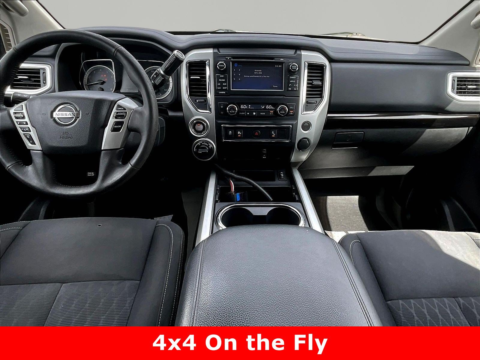 Used 2018 Nissan Titan SV w/ SV Convenience Package AWD/4WD image 7