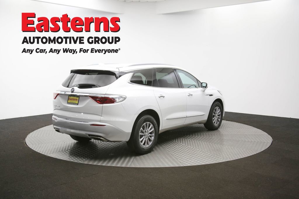 Used 2024 Buick Enclave Premium image 43
