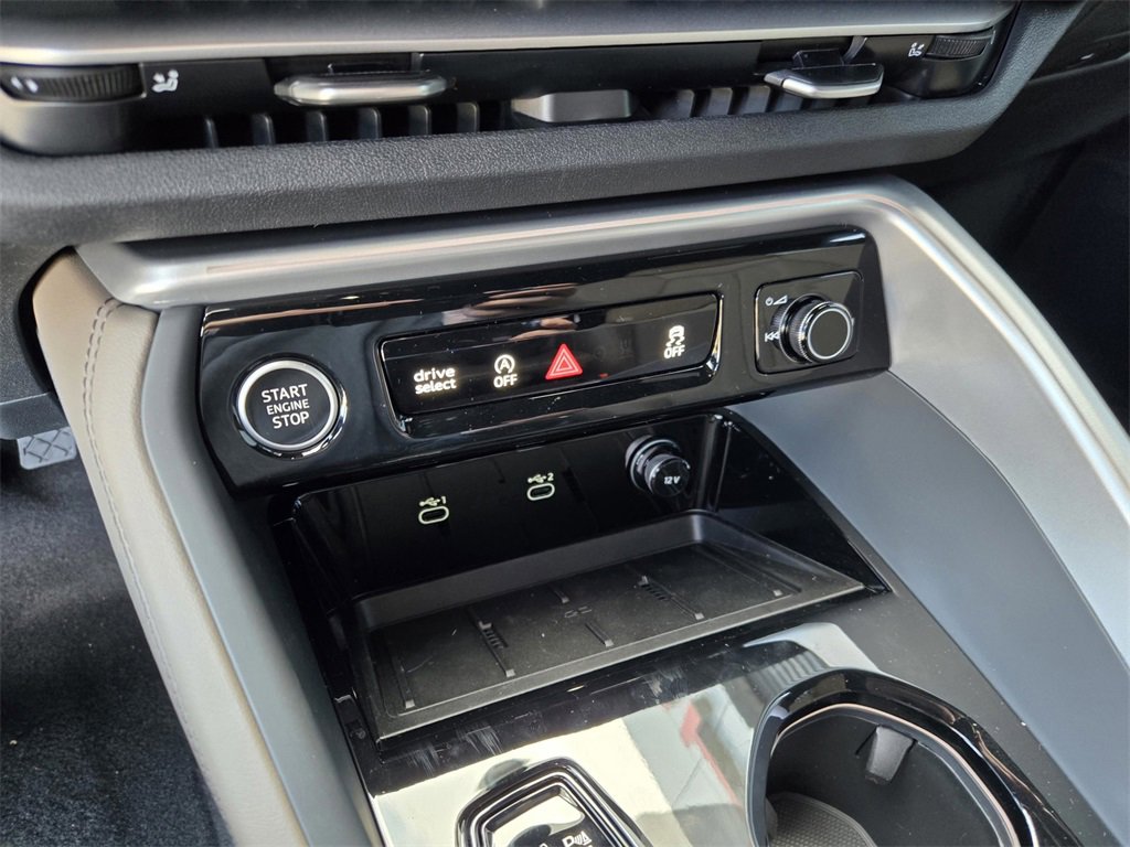 New 2025 Audi Q5 2.0T Premium Plus image 22