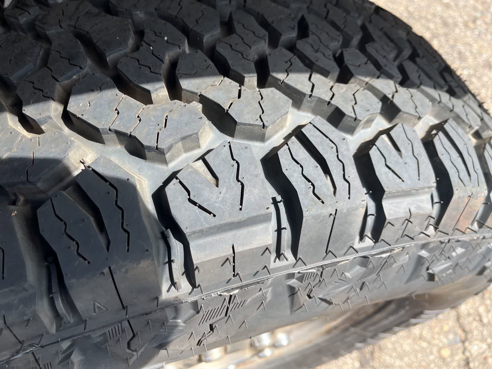Used 2015 Ford F250 XL w/ XL Appearance Package AWD/4WD image 20