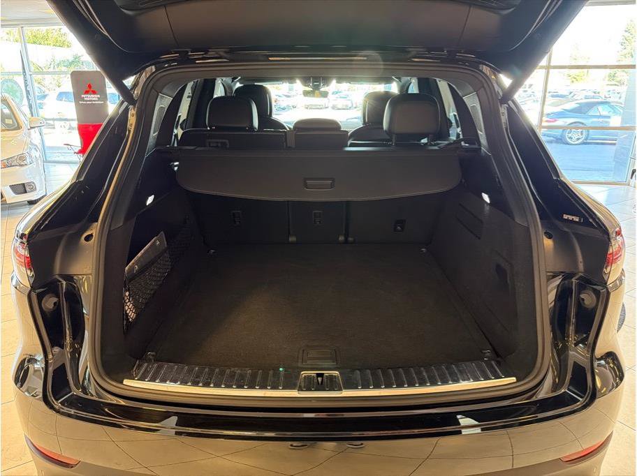 Used 2020 Porsche Cayenne AWD/4WD image 31