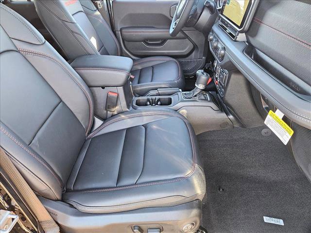 New 2026 Jeep Wrangler Unlimited Rubicon AWD/4WD image 16