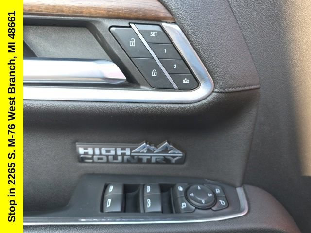 Used 2023 Chevrolet Silverado 1500 High Country w/ Technology Package AWD/4WD image 19