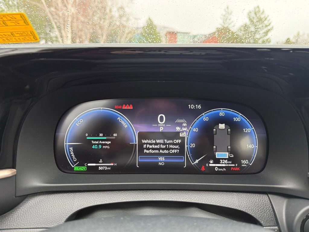 Used 2025 Toyota Crown Signia AWD/4WD image 27