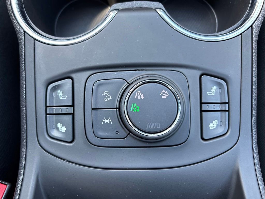 Used 2024 GMC Terrain SLT w/ LPO, Floor Liner Package AWD/4WD image 29