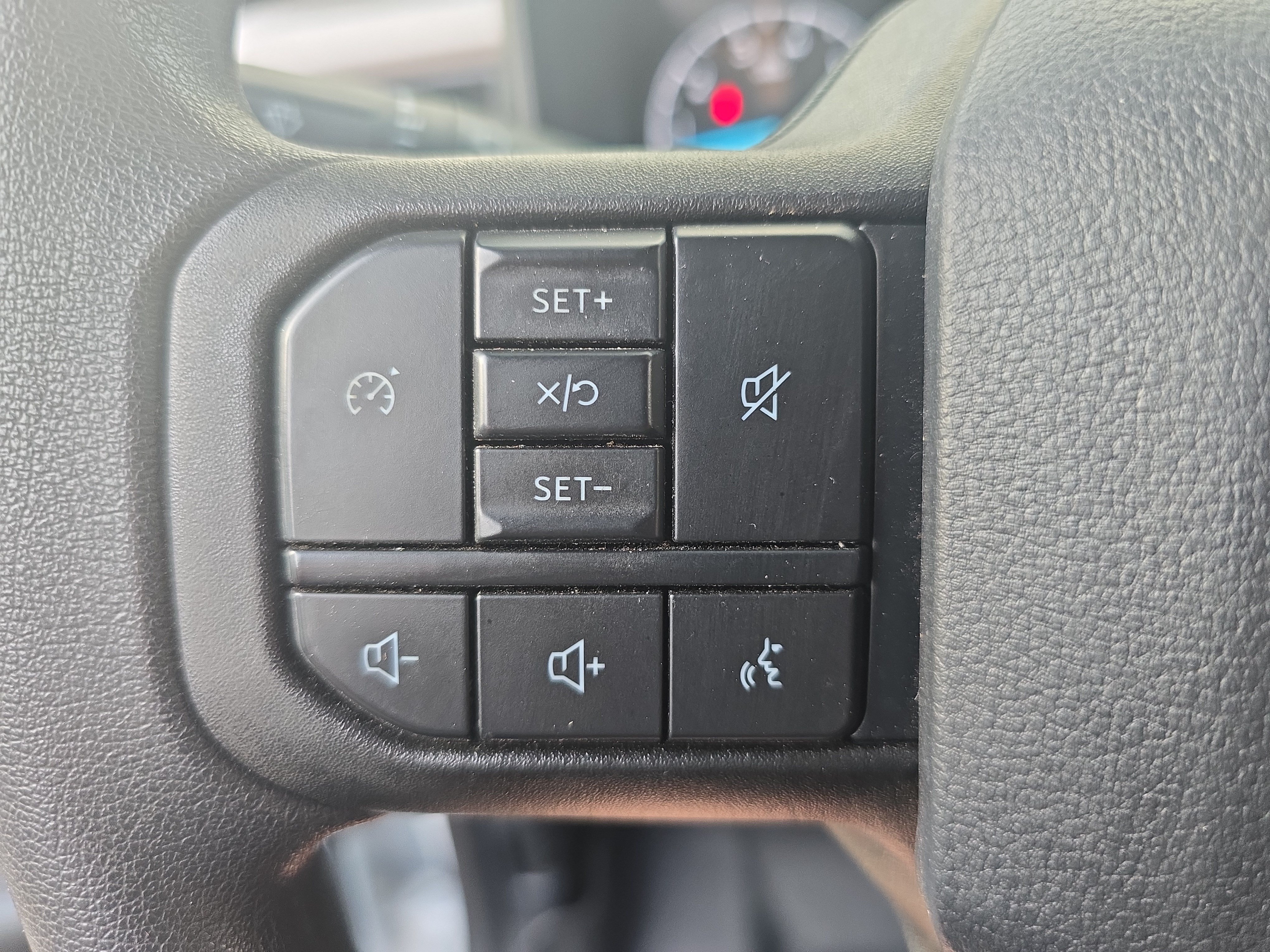 Used 2025 Ford F250 XL w/ STX Appearance Package AWD/4WD image 17