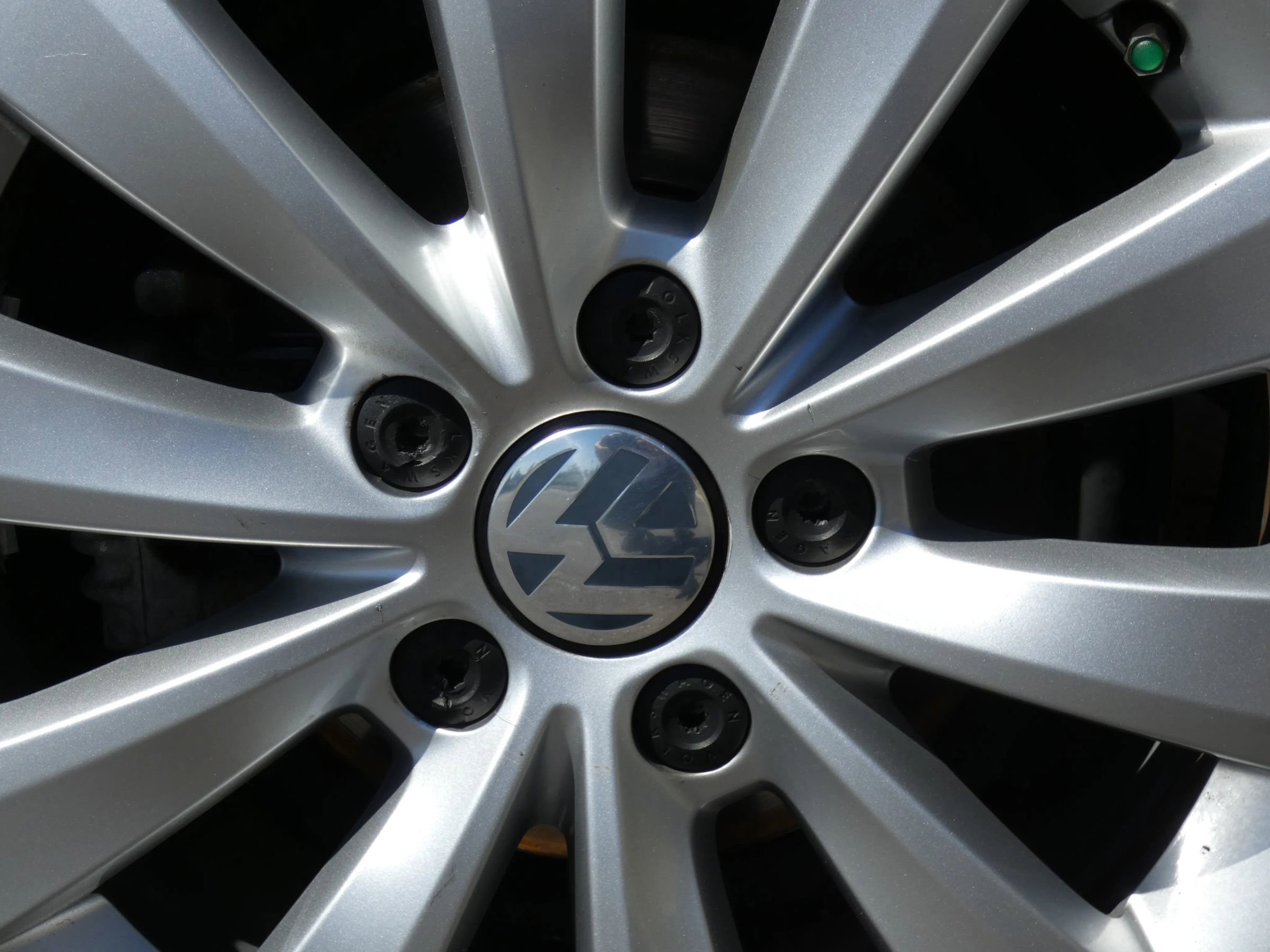 Used 2018 Volkswagen Beetle 2.0T S image 20