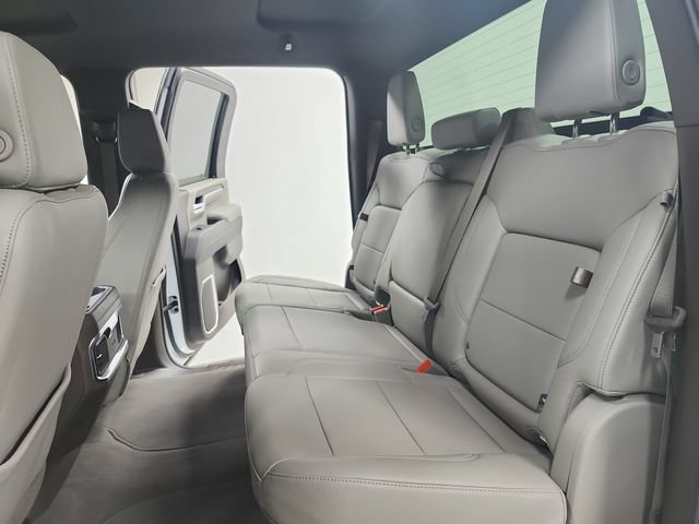 Used 2025 GMC Sierra 2500 SLT w/ SLT Convenience Package AWD/4WD image 39