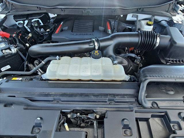 Used 2025 Ford F150 Raptor AWD/4WD image 25