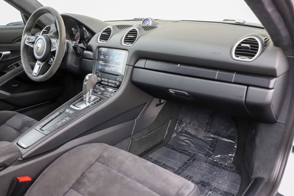 Used 2018 Porsche 718 Cayman GTS image 41