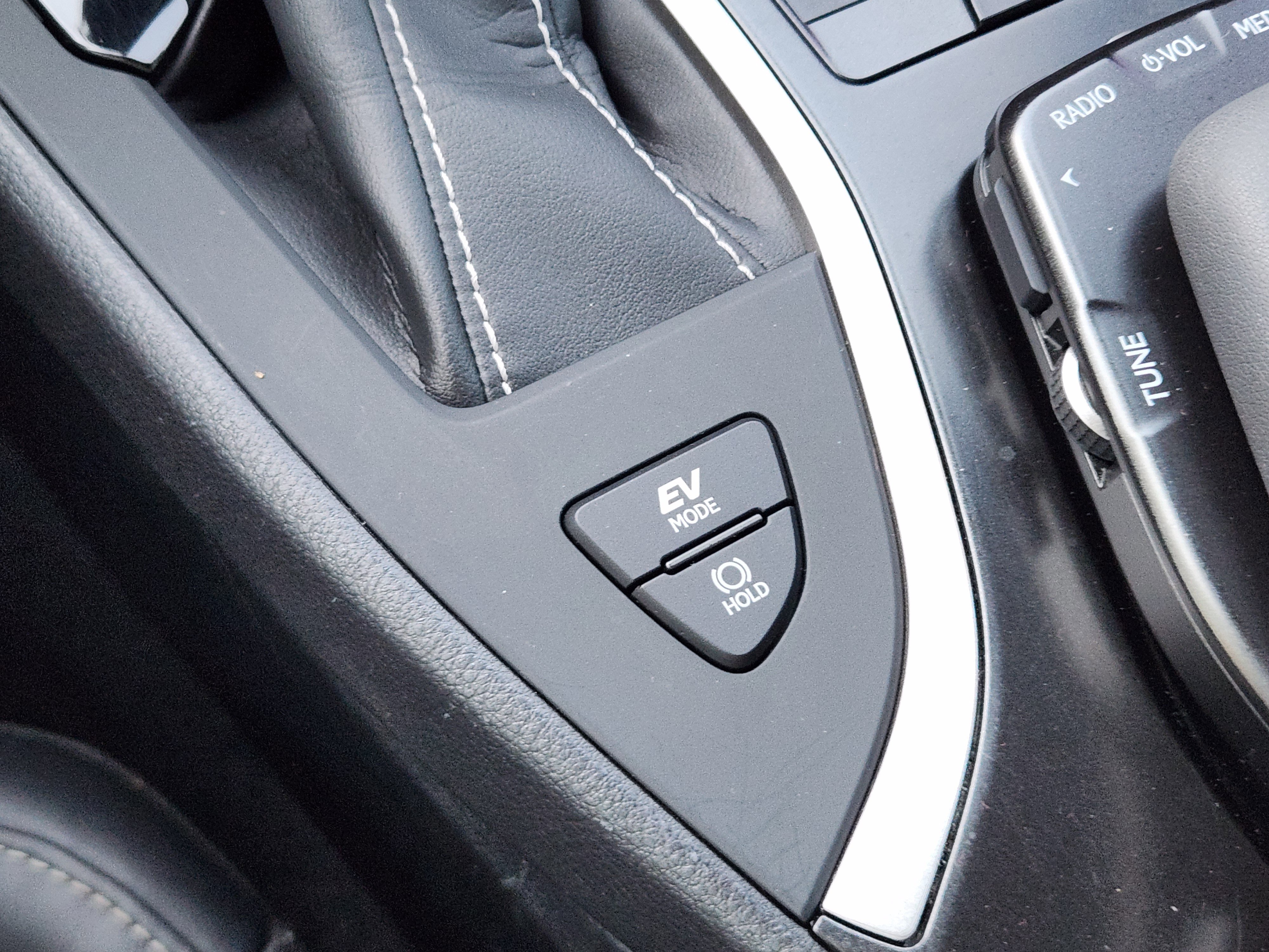 Used 2019 Lexus UX 250h image 27