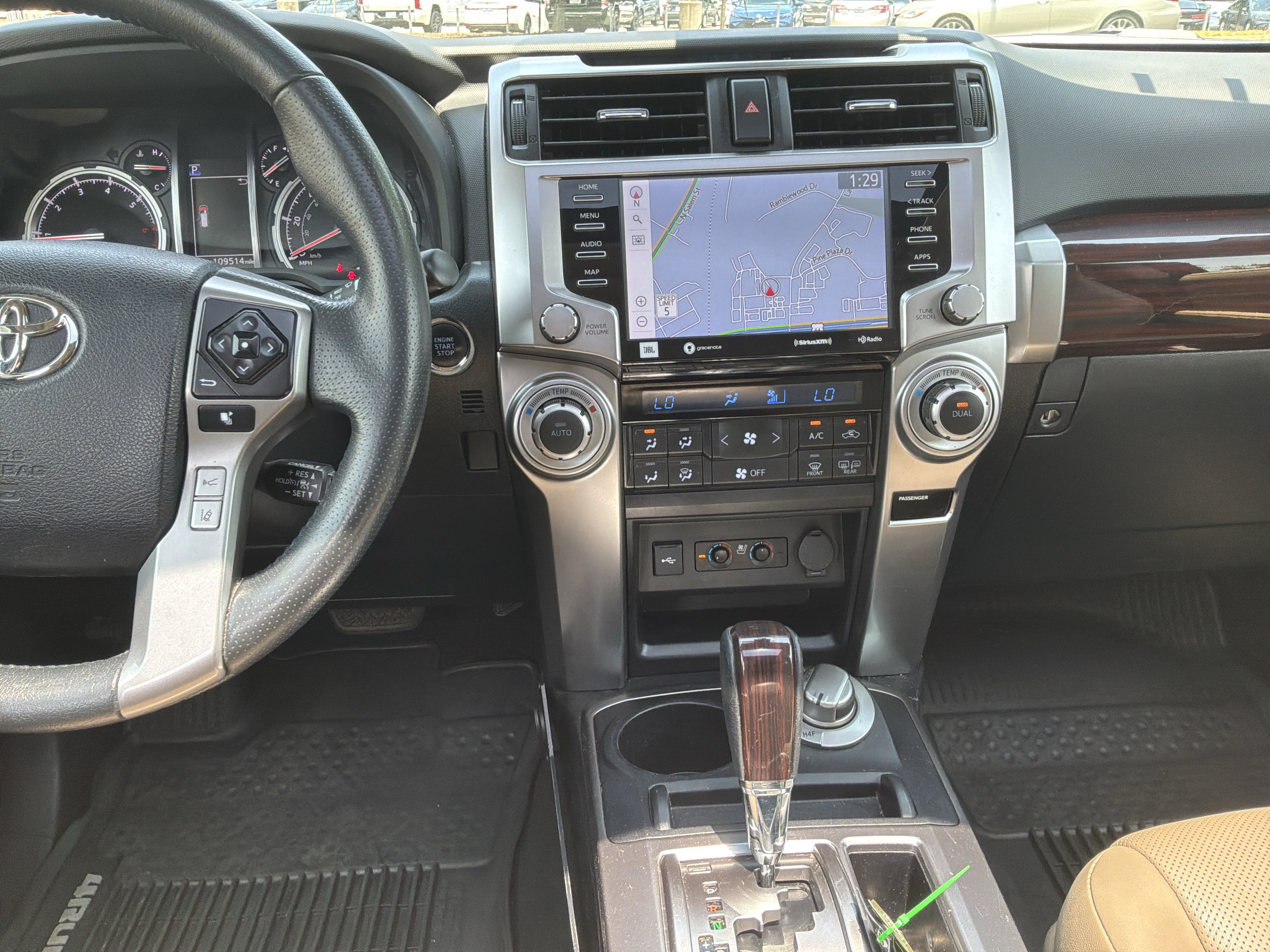 Used 2020 Toyota 4Runner Limited AWD/4WD image 30