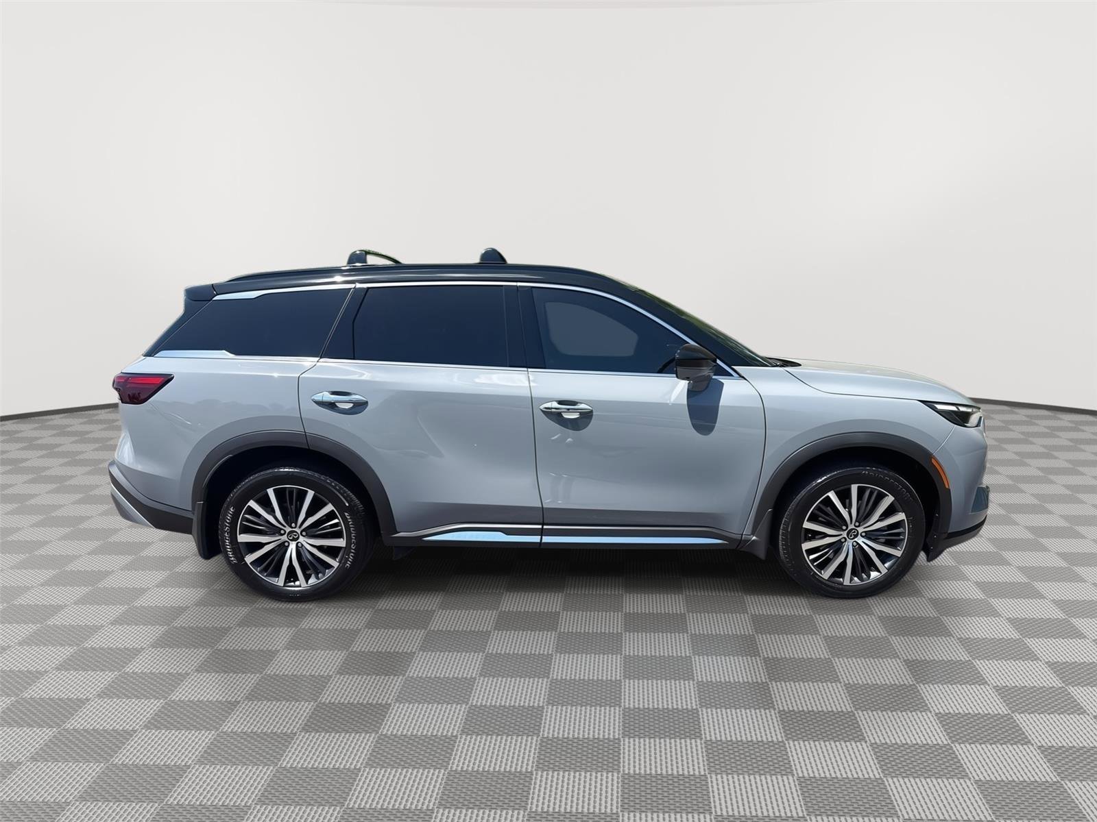 Certified 2025 INFINITI QX60 Autograph w/ Cargo Package AWD/4WD image 5