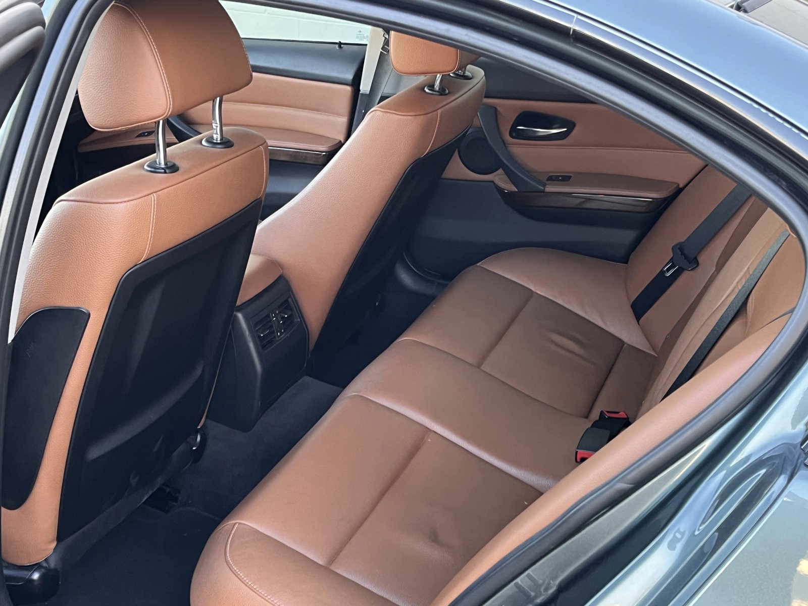 Used 2011 BMW 335i 4dr Sdn 335i RWD image 13