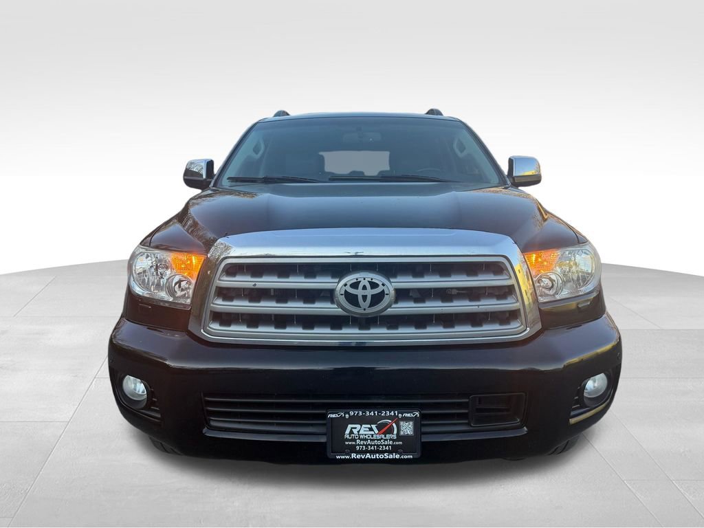 Used 2011 Toyota Sequoia Platinum image 9