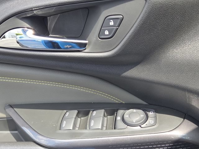 New 2026 Chevrolet Trax ACTIV w/ Sunroof Package FWD image 24