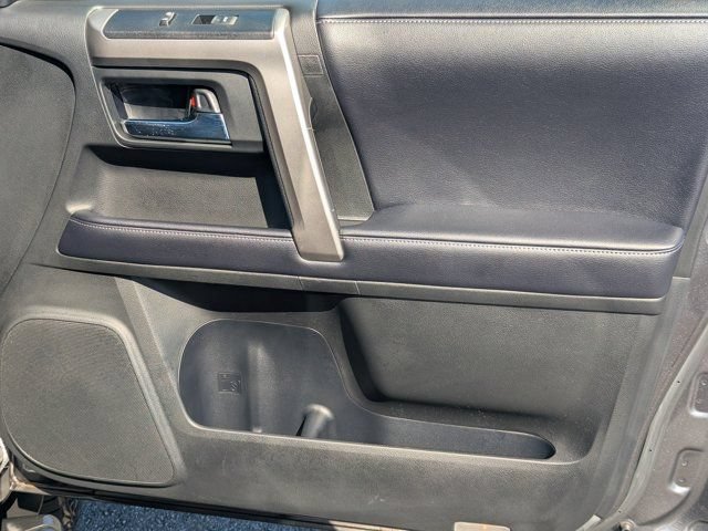 Used 2018 Toyota 4Runner SR5 RWD image 13