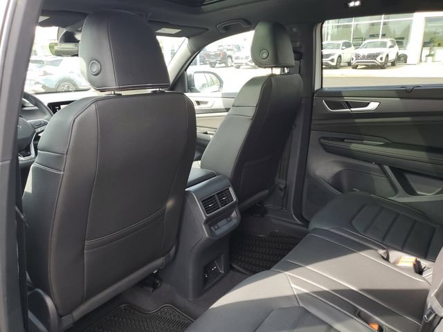 New 2026 Volkswagen Atlas Cross Sport SEL R-Line AWD/4WD image 12