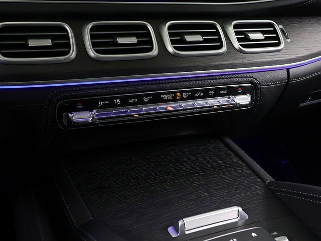 Certified 2026 Mercedes-Benz GLS 450 4MATIC image 26