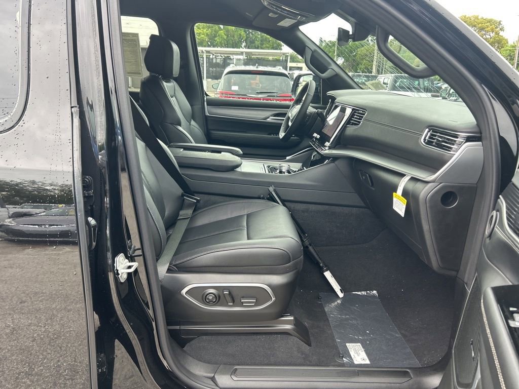 New 2025 Jeep Wagoneer Series II w/ Convenience Group I image 23