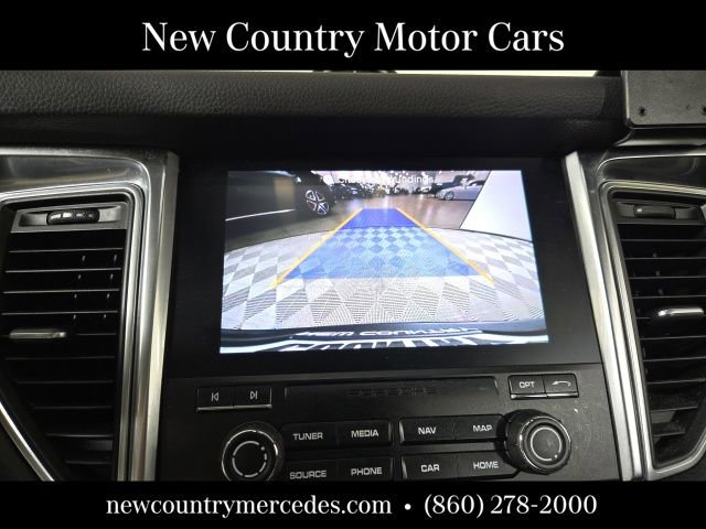 Used 2018 Porsche Macan Sport Edition AWD/4WD image 17