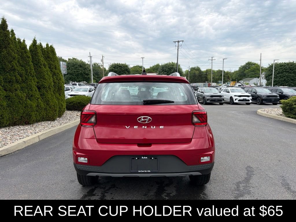 Used 2022 Hyundai Venue SEL w/ Cargo Package FWD image 5