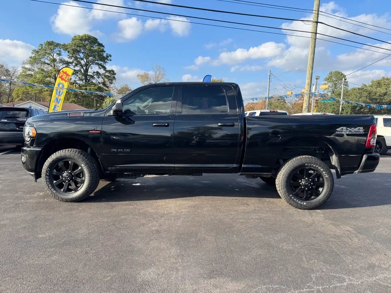 Used 2022 RAM 2500 Lone Star w/ Night Edition image 11