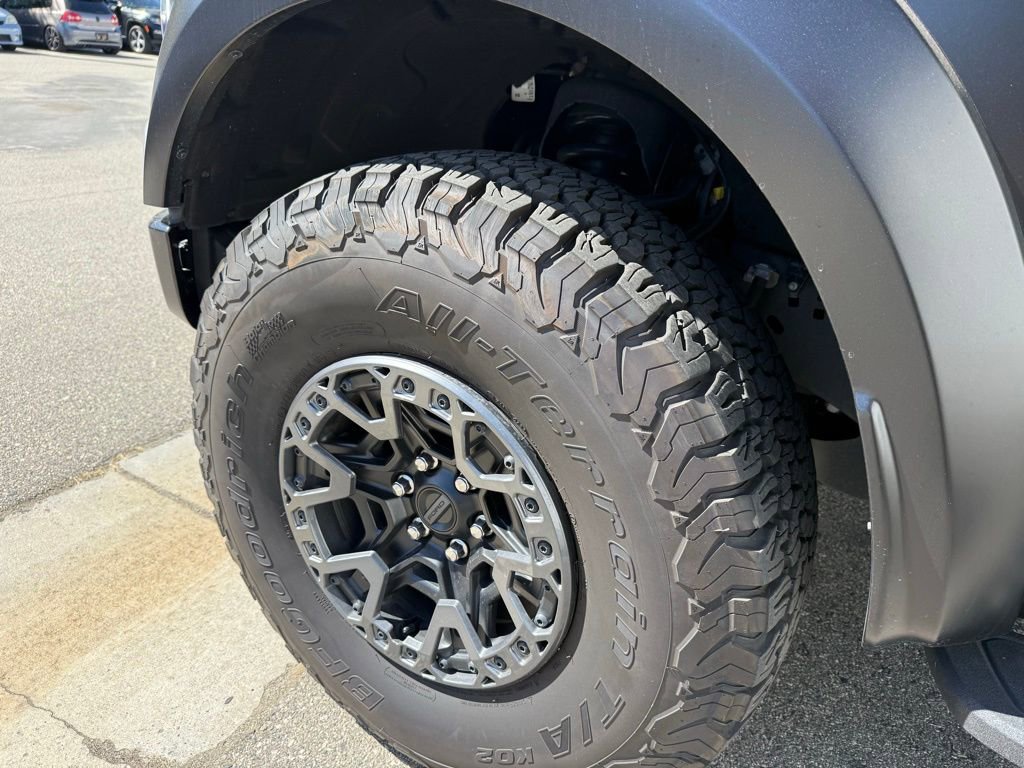 Used 2024 Ford F150 Raptor AWD/4WD image 5