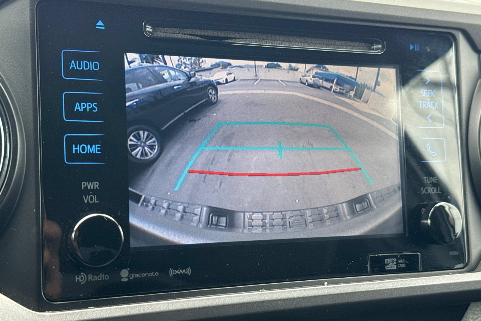 Used 2019 Toyota Tacoma TRD Sport w/ Technology Package RWD image 18