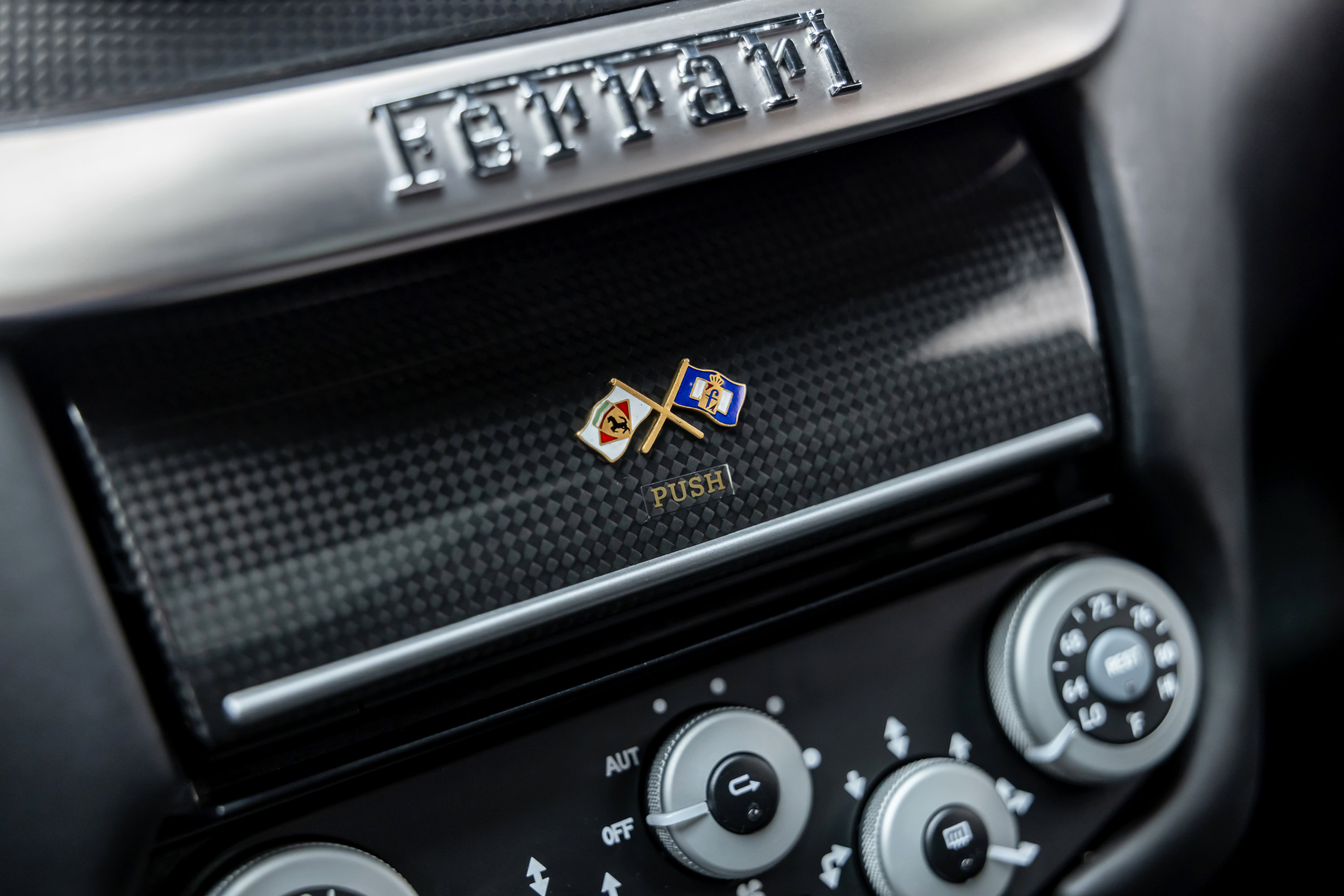 Used 2007 Ferrari 599 GTB Fiorano RWD image 25
