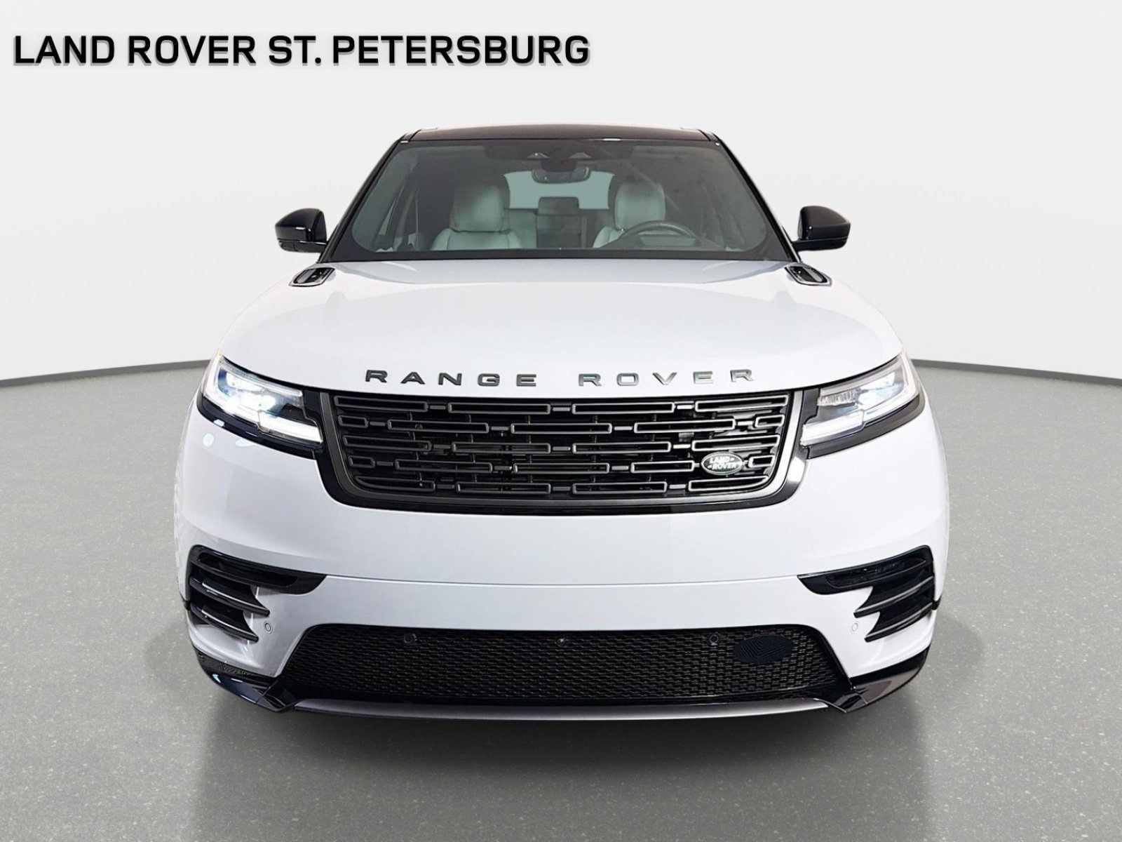 Used 2026 Land Rover Range Rover Velar Dynamic SE AWD/4WD image 2