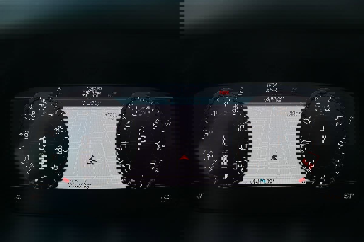 Used 2020 Land Rover Defender 110 X image 16