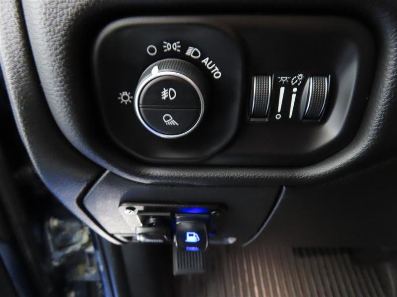 Used 2024 RAM 3500 Laramie w/ Night Edition image 16