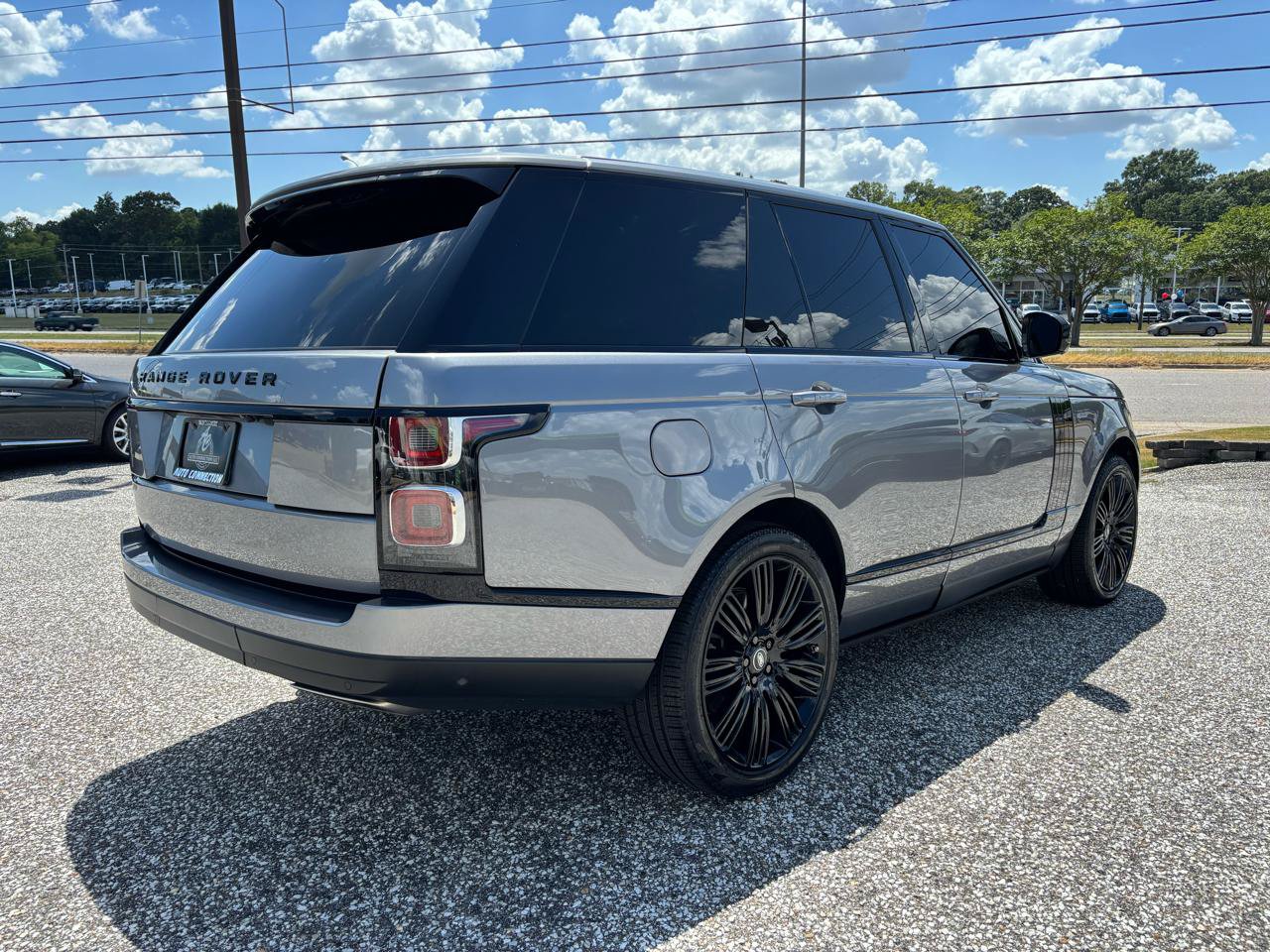 Used 2021 Land Rover Range Rover P525 Westminster Edition AWD/4WD image 6
