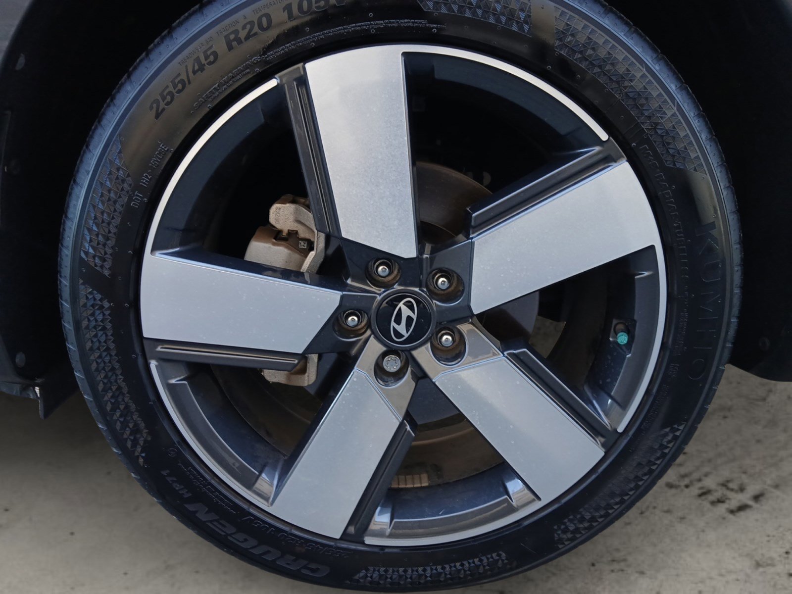 Used 2024 Hyundai Santa Fe Limited image 14