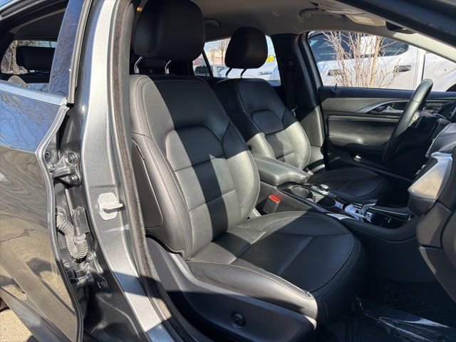 Used 2018 INFINITI QX30 AWD image 9