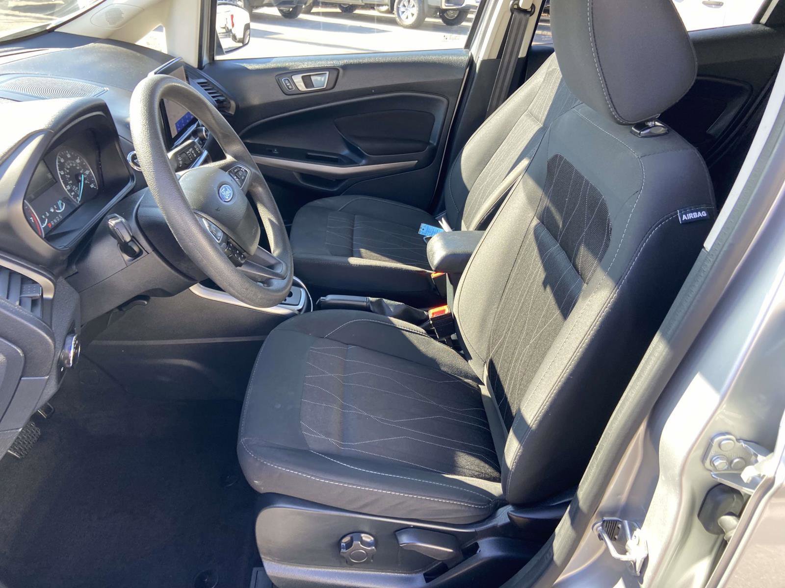 Used 2021 Ford EcoSport SE w/ SE Convenience Package image 7