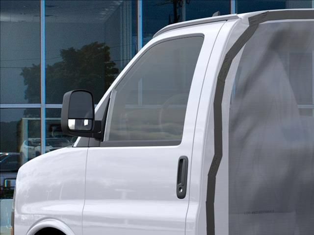 New 2025 GMC Savana 3500 w/ Power Convenience Package RWD image 12