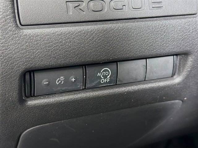 Certified 2023 Nissan Rogue S AWD/4WD image 15