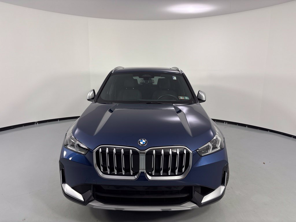 Certified 2023 BMW X1 xDrive28i w/ Convenience Package AWD/4WD image 3