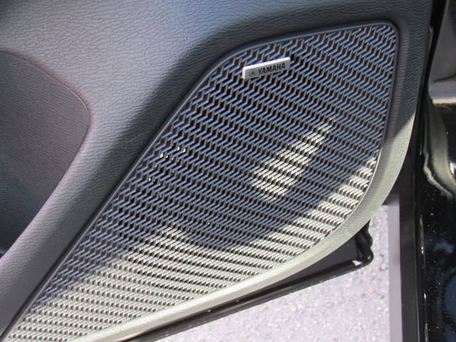New 2026 Mitsubishi Outlander SE FWD image 13