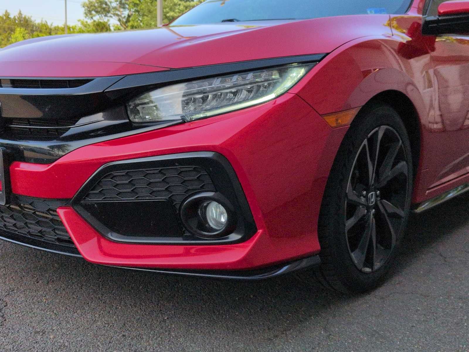 Used 2018 Honda Civic Sport Touring image 11
