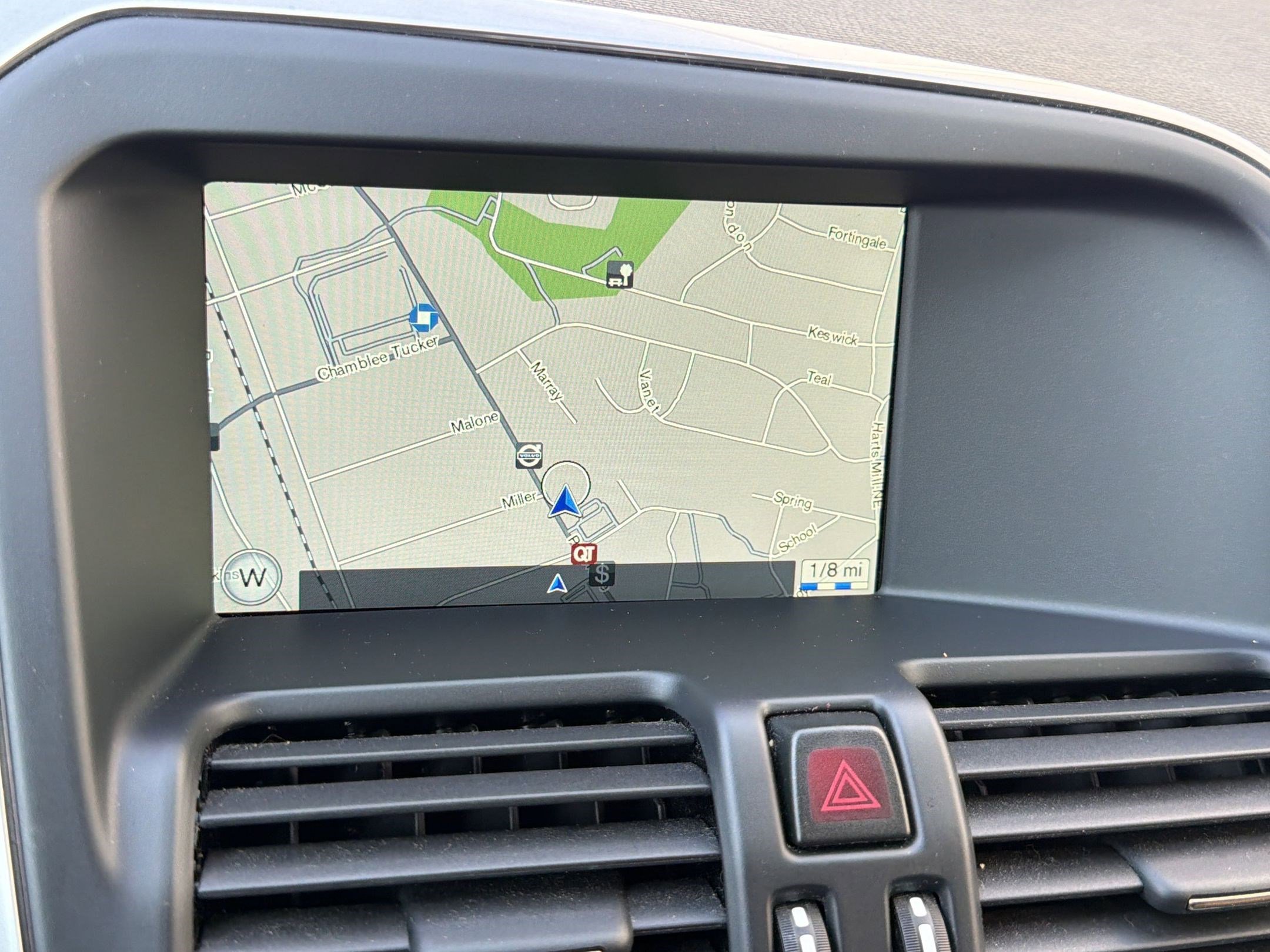 Used 2017 Volvo XC60 T6 Dynamic w/ Climate Package AWD/4WD image 24